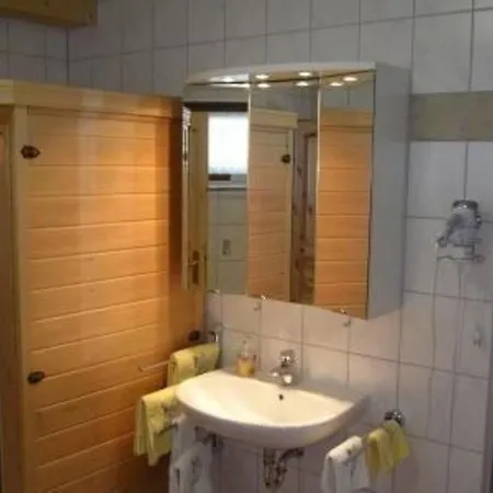 Apartment Für 3 Personen Ca 67 M In Clausthal-zellerfeld, Harz Oberharz *